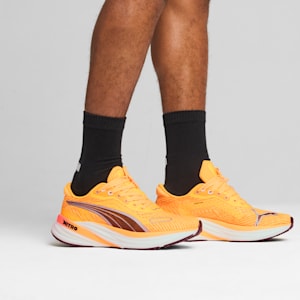 Chaussures de course Magnify NITRO™ Tech 2 Homme, Sun Stream-Sunset Glow-PUMA White, extralarge